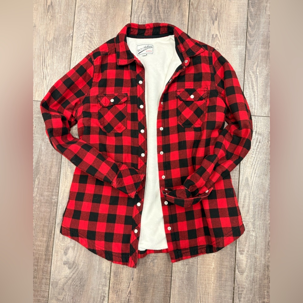 BC Clothing Women’s Small Red & Black Buffalo Plaid Shirt Jacket Fleece